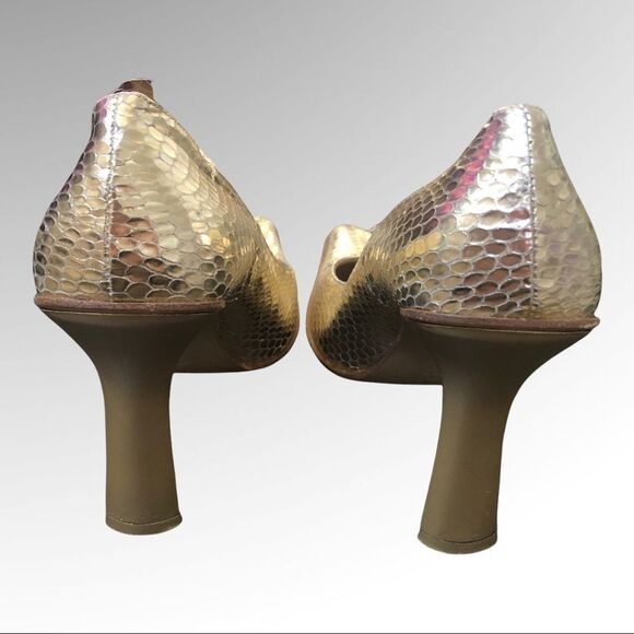Orietta Mancini Vero Cuoio Gold Pumps , Size 38/7 - Picture 4 of 7